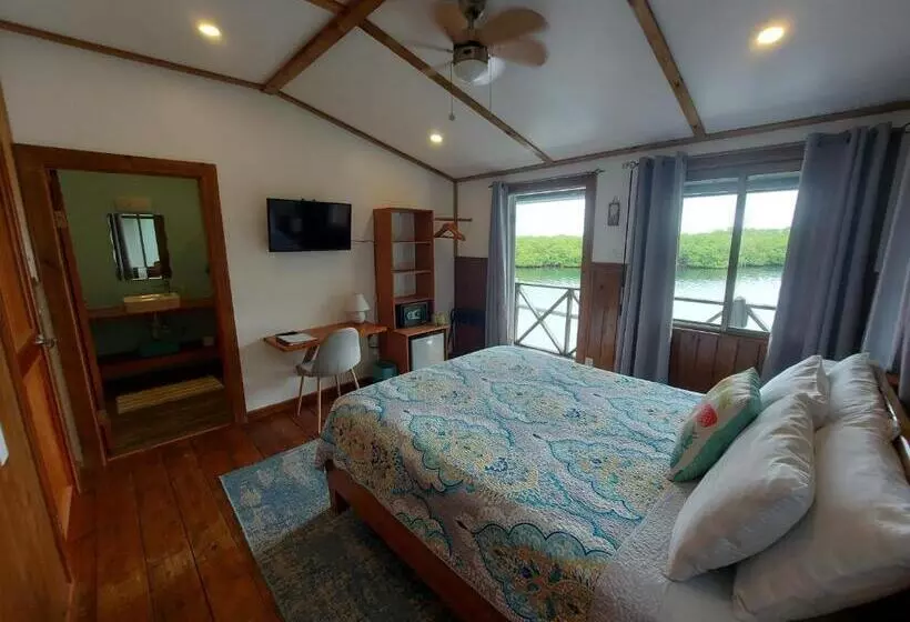 The Sunsetter Bed & Breakfast