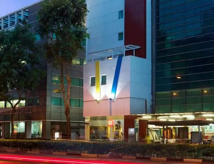 Amaris Hotel By Santika