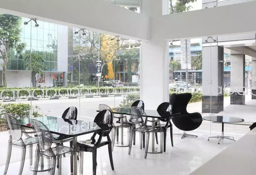 Amaris Hotel By Santika