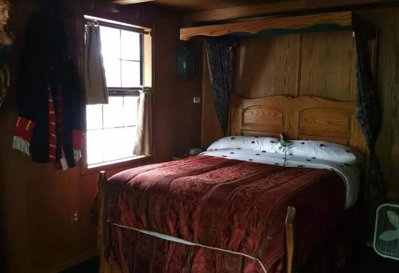 Castle Wood Theme Cottages Couples Only