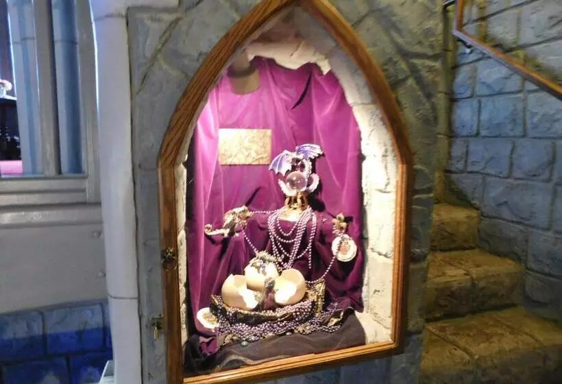 Castle Wood Theme Cottages Couples Only