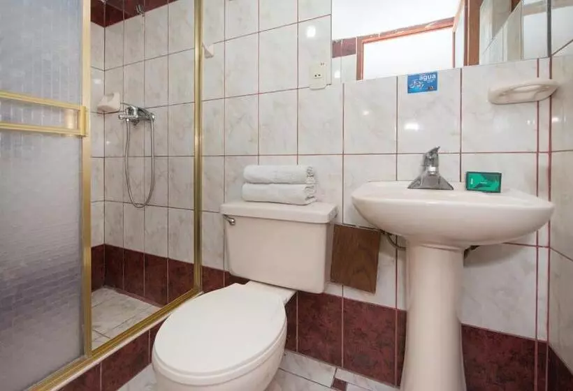 Отель Ayenda Casa Escondida San Cristobal Premium