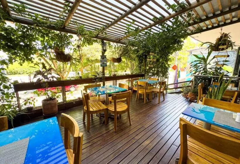 ホテル Bolivariana Plaza Medellin