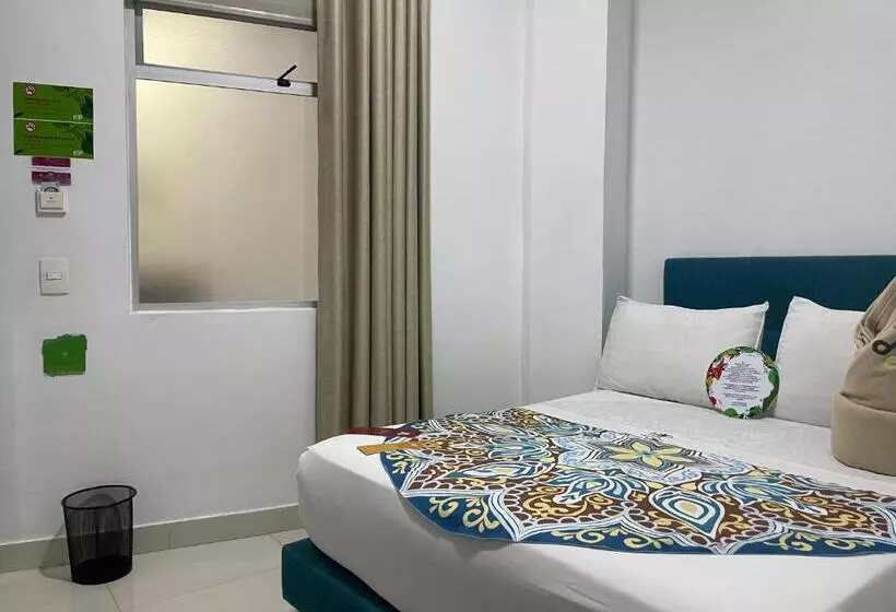 ホテル Bolivariana Plaza Medellin