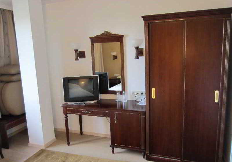 Отель Castelo Di San Marino