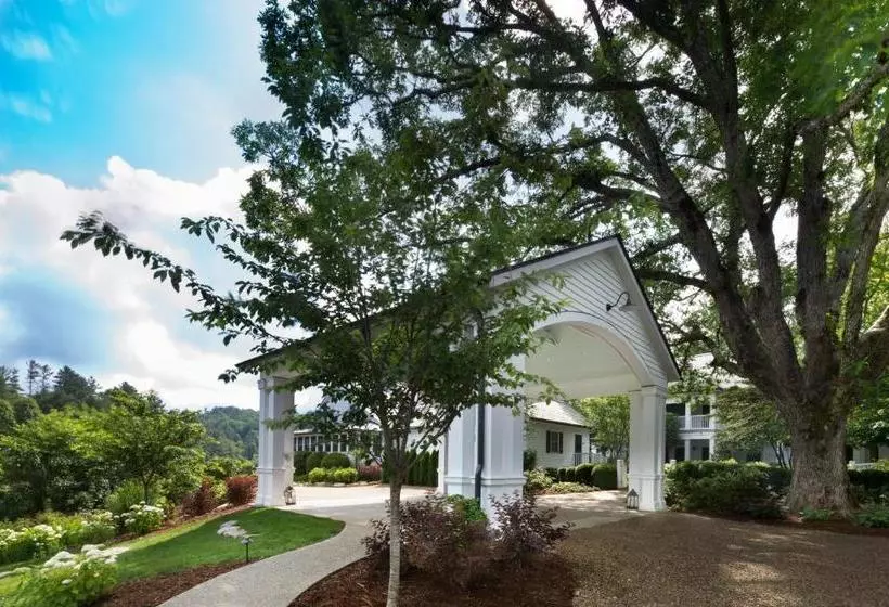 هتل Half Mile Farm By Old Edwards Hospitality