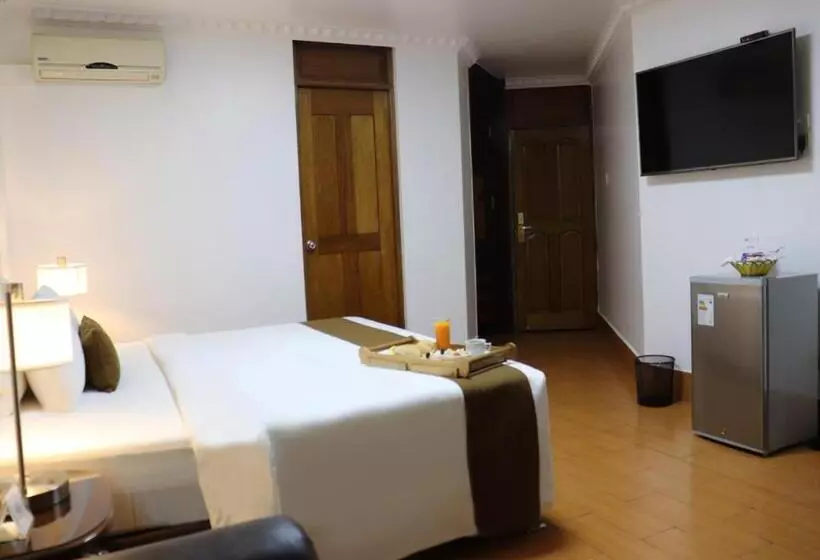 Отель Suites Inkari