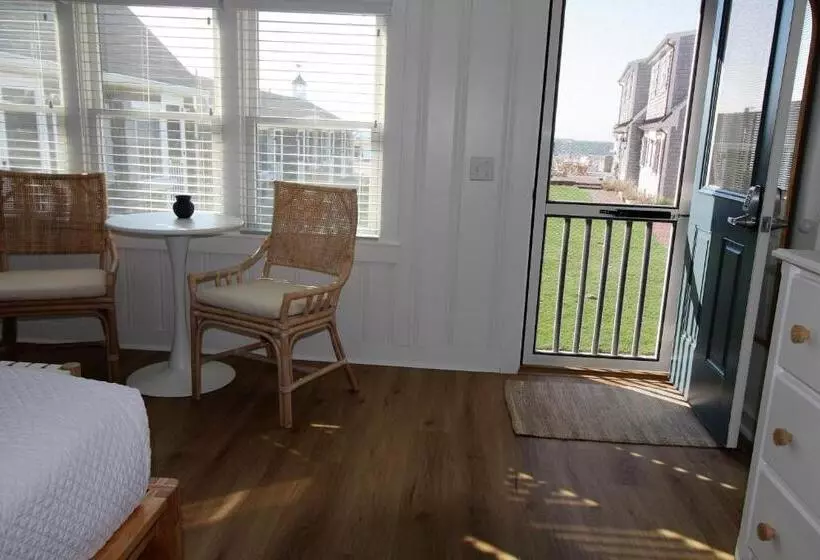 ホテル Inn On The Beach