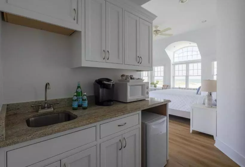 ホテル Inn On The Beach