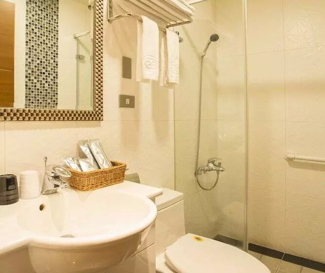 Hotelli Just Live Inntaipei Station