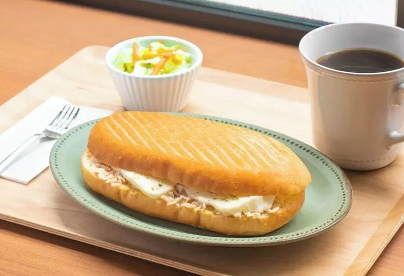 هتل Livemax Higashiginza