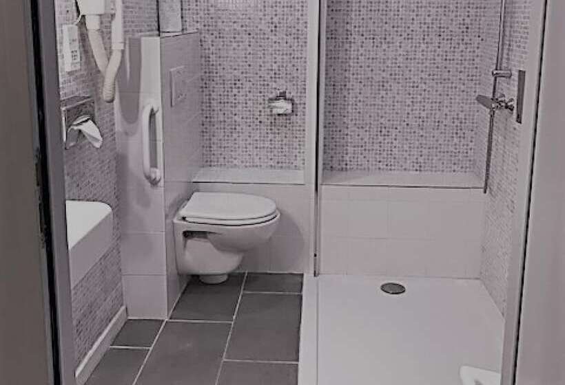 호텔 Logis La Bastide Des Golfs