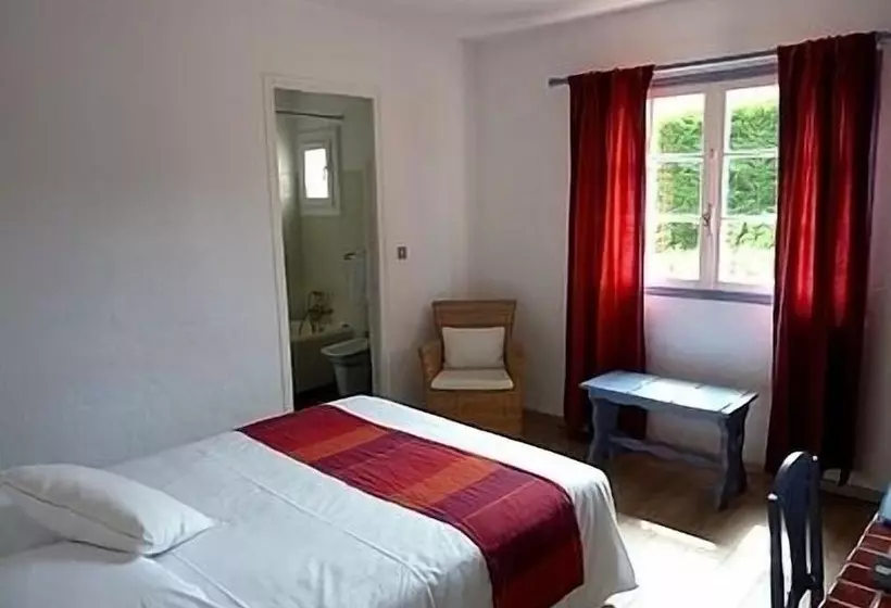 בית מלון כפרי Logis La Bastide Des Golfs