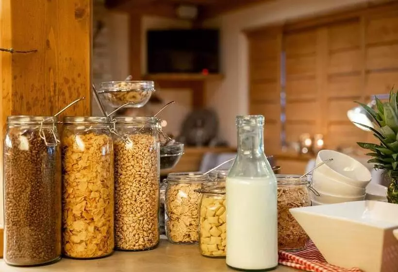 هتل Princess Bergfrieden