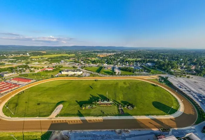 ホテル The Inn At Charles Town