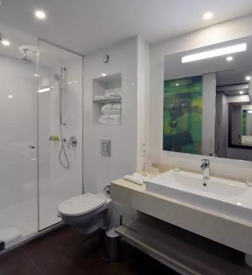 Hotelli Vier Jahreszeiten Berlin City