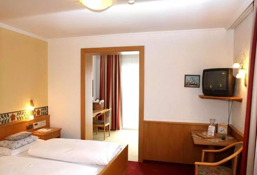 Отель Völserhof