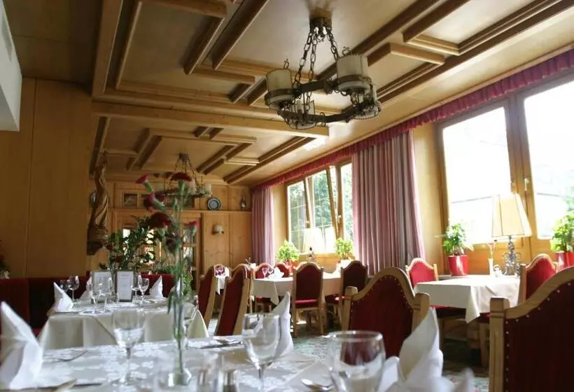 Отель Völserhof