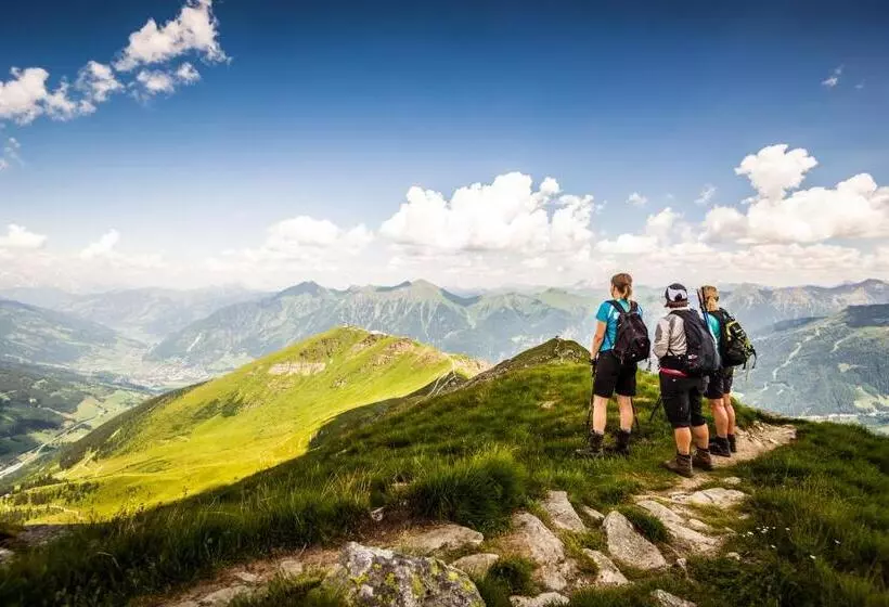 Отель Völserhof