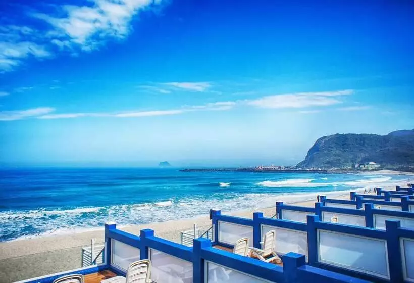 هتل White House Hot Spring Beach Resort