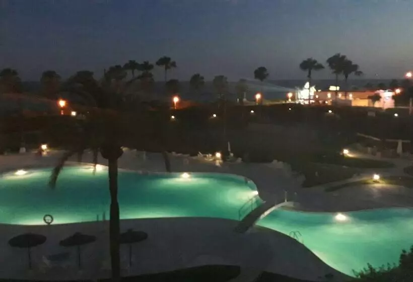 Islantur Las Américas