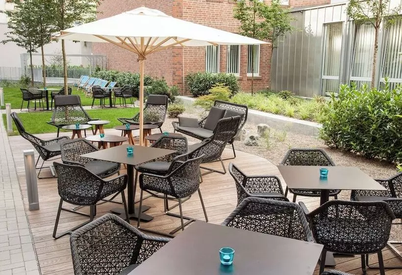 Motel One Düsseldorf Hauptbahnhof