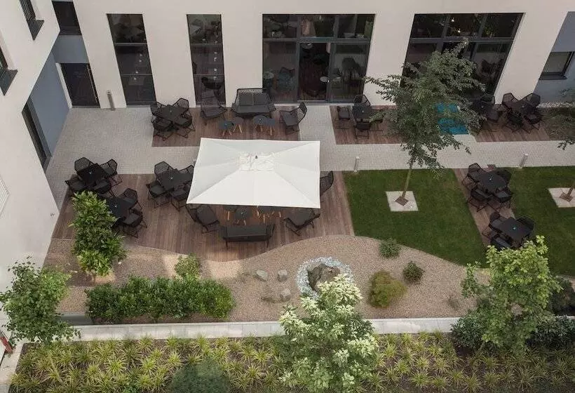 Motel One Düsseldorf Hauptbahnhof