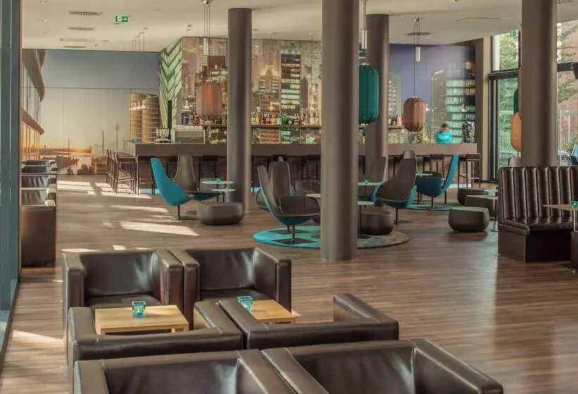 Motel One Düsseldorf Hauptbahnhof