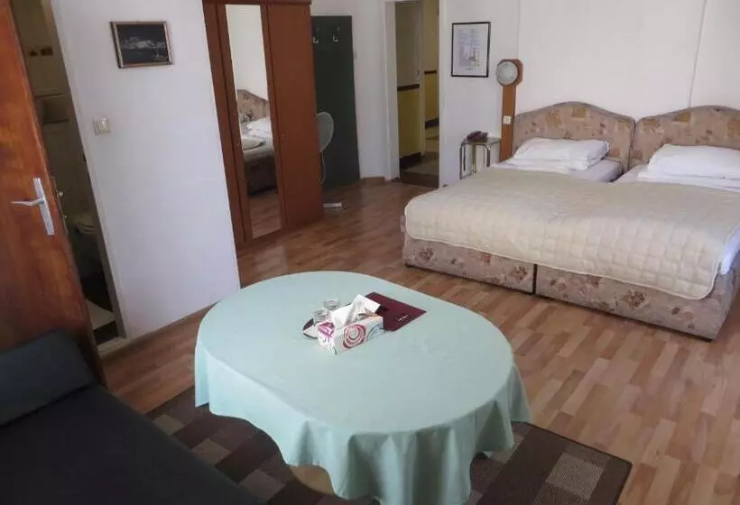 پانسیون Stadtpark