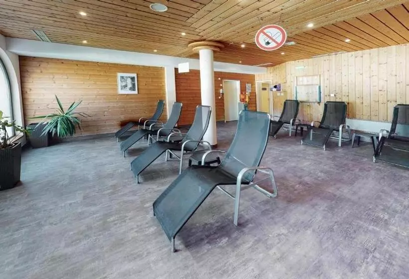 リゾートホテル Marco Polo Alpina Familien & Sport