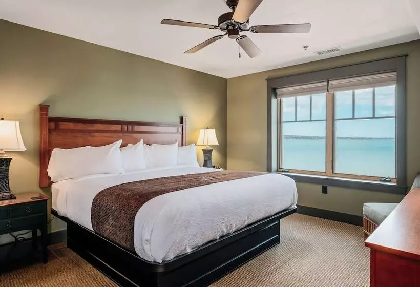 リゾートホテル Tamarack Lodge