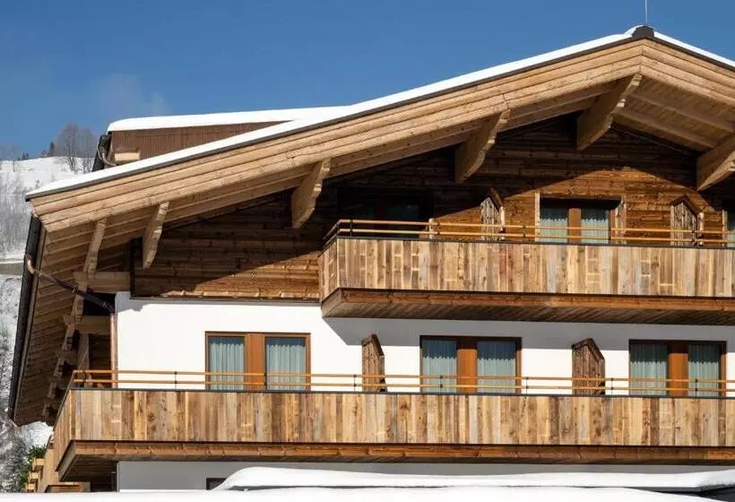 Ski & Bike Hotel Wiesenegg