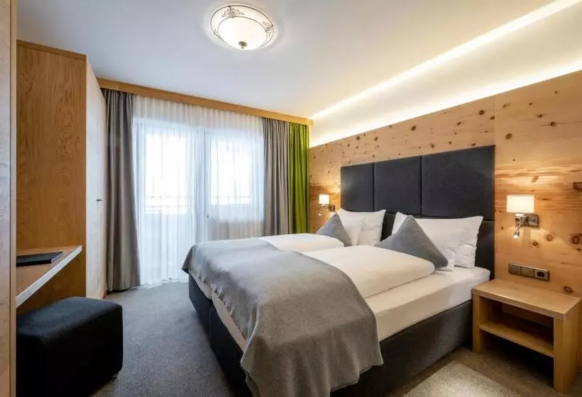 Ski & Bike Hotel Wiesenegg