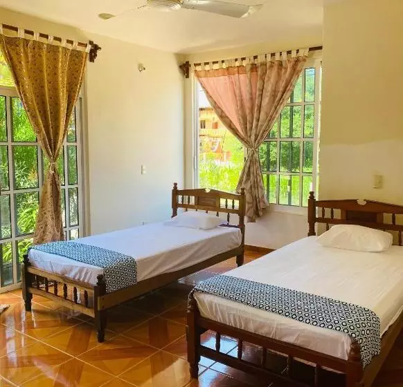 Retkeilymaja Casa Karma