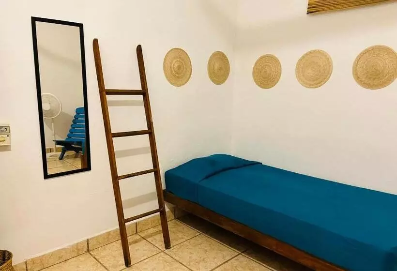 Retkeilymaja Casa Karma