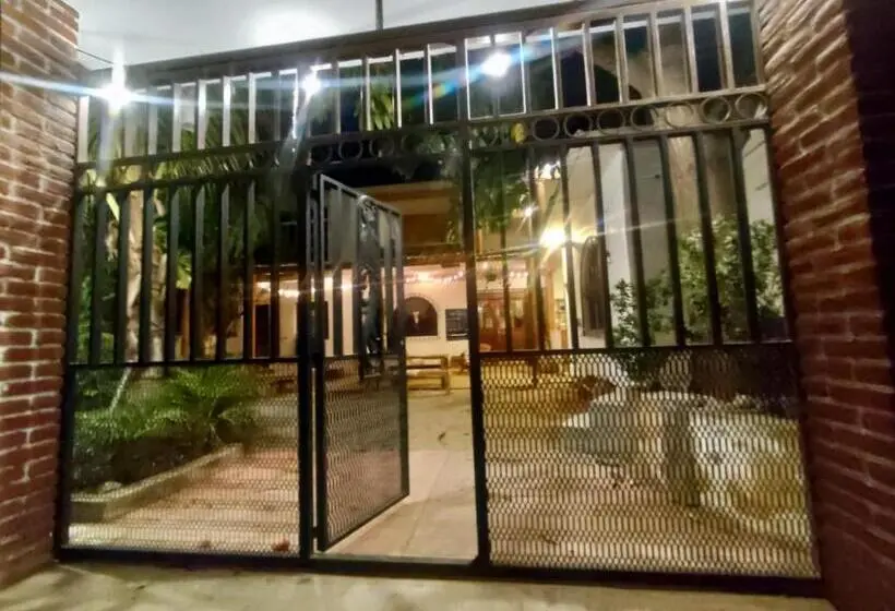 هاستل Casa Karma