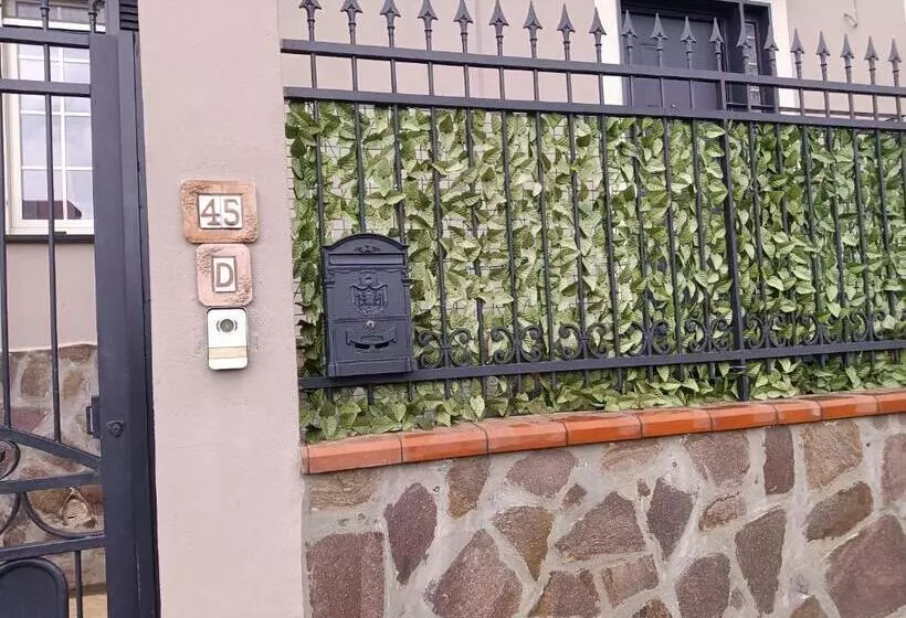 Aamiaismajoitus (B&B) Camera Dell  Antico Arco Romano