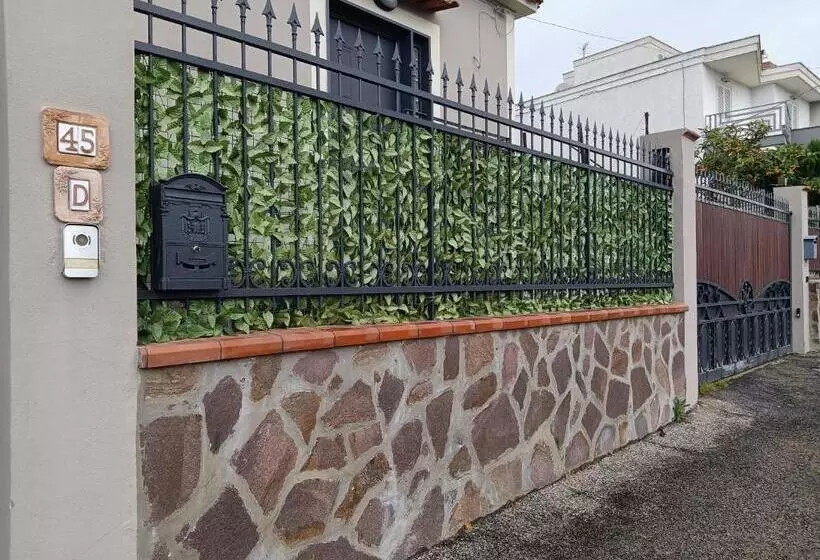 Aamiaismajoitus (B&B) Camera Dell  Antico Arco Romano