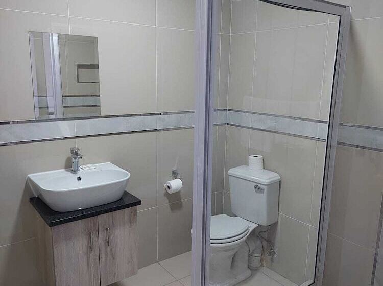 בית מלון כפרי Bayside Taj