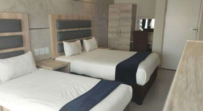 בית מלון כפרי Bayside Taj