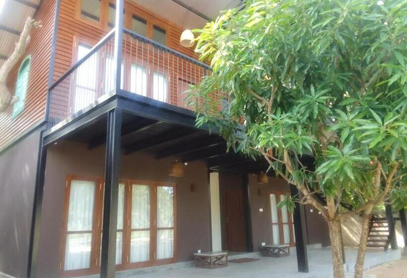 酒店 Club Mango Resort