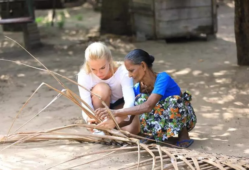 هتل Club Mango Resort