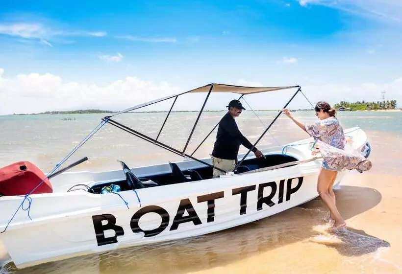 هتل Club Mango Resort