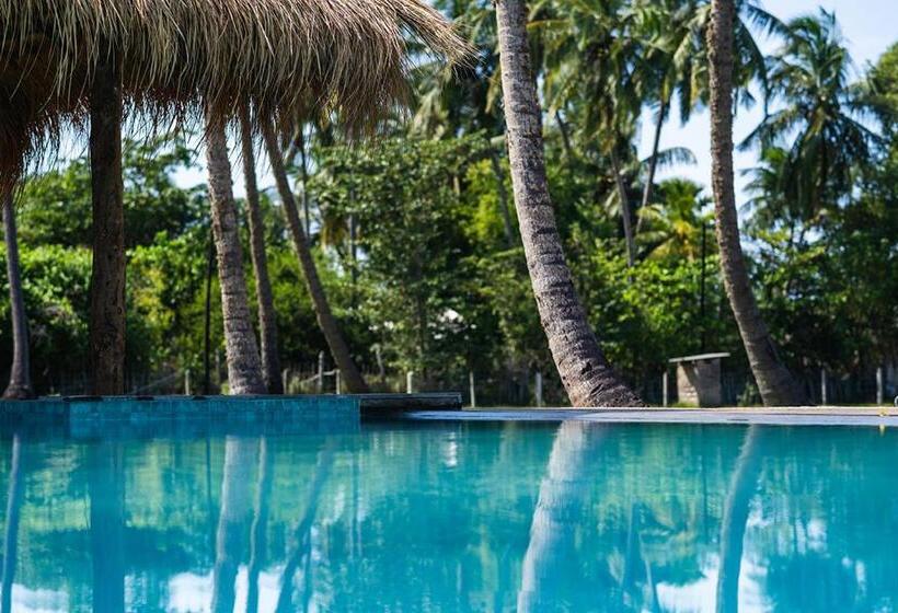 酒店 Club Mango Resort