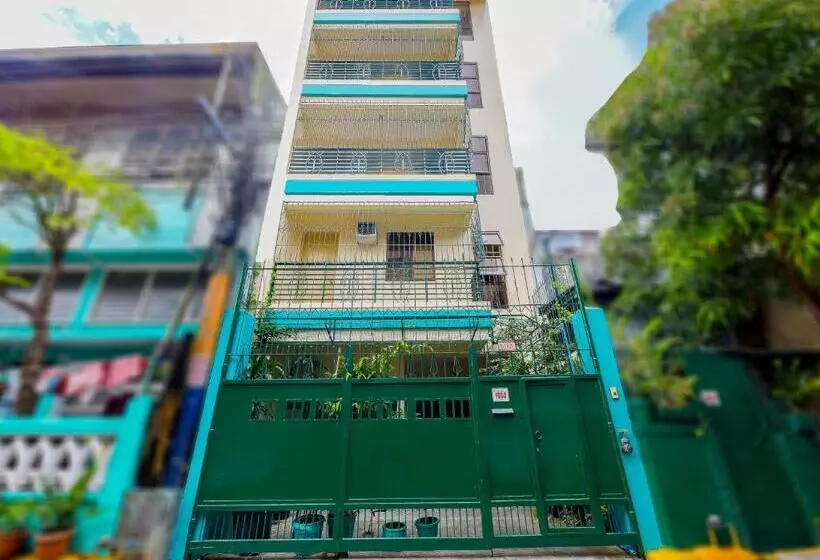 ホテル Oyo 840 Orangenest Apartelle