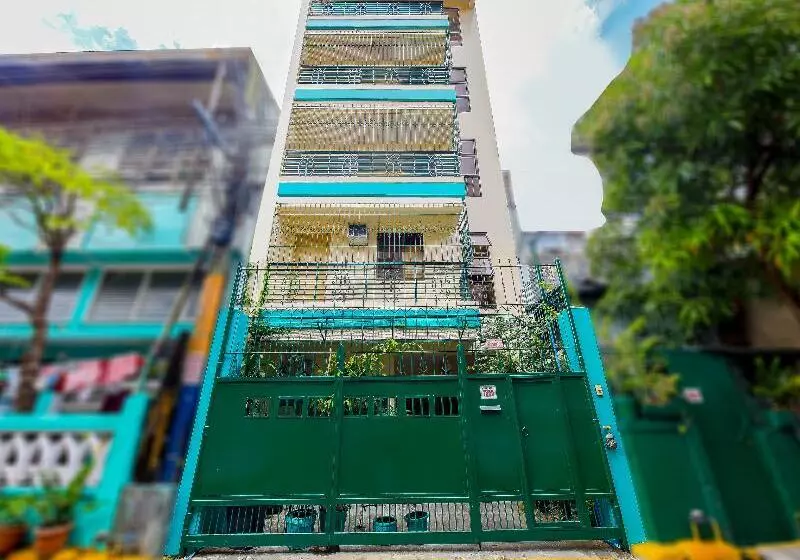 ホテル Oyo 840 Orangenest Apartelle