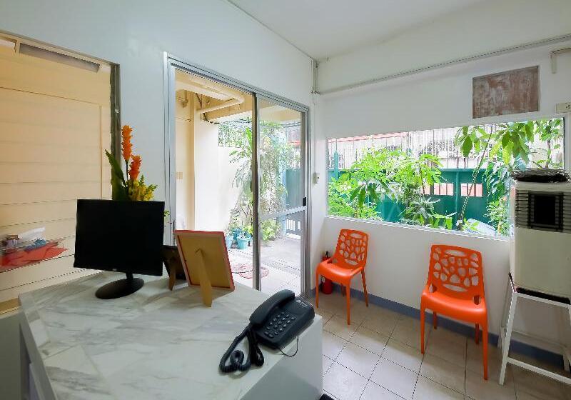 فندق Oyo 840 Orangenest Apartelle