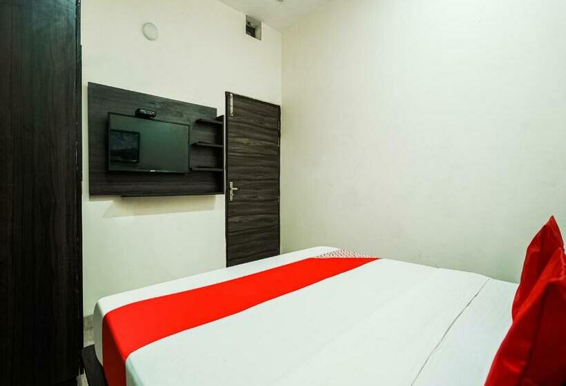 Hotel Oyo 84355 Saini