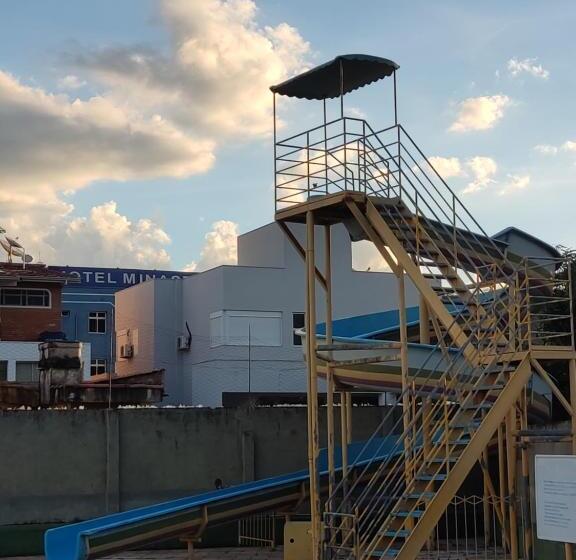 بنسيون Pousada Reserva Central