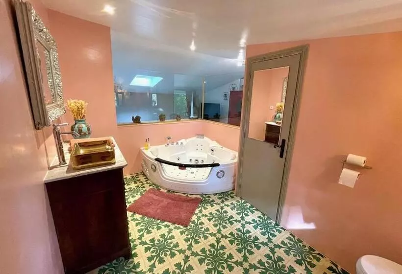 Aamiaismajoitus (B&B) La Bergerie Barbebelle